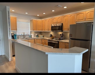 236 Castlewood Dr Unit 307, North Palm Beach, FL 33408