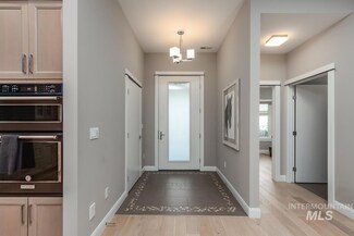 11420 W Netherland Ct, Boise, ID 83709