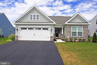 233 Nicklaus Ln, Magnolia, DE 19962
