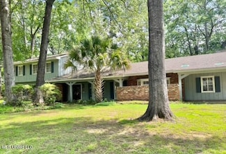 5316 Kaywood Dr, Jackson, MS 39211