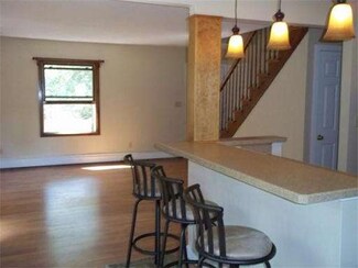 3 Eldorado Dr, Mattapoisett, MA 02739