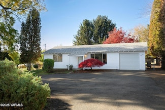 406 S 32nd Ave, Yakima, WA 98902