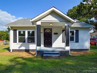 1906 Crestmont St, Kannapolis, NC 28081