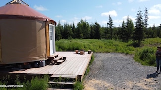 64529 Kodiaks Ct, Anchor Point, AK 99556