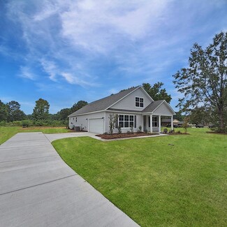 1052 Tennis Ln, Summerton, SC 29148
