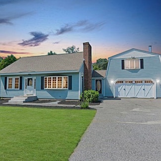 243 Olive St, Ashland, MA 01721