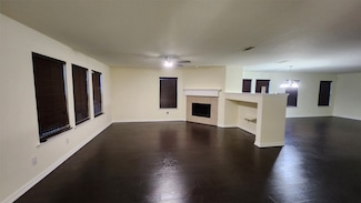 2456 Arroyo Springs Dr, Grand Prairie, TX 75052