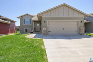 9425 W Liam St, Sioux Falls, SD 57106