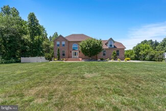 710 Tuckahoe Rd, Vineland, NJ 08360