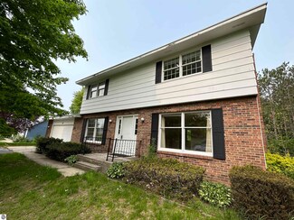 459 Sierra Dr, Traverse City, MI 49685