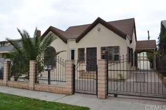 945 E 54th St, Los Angeles, CA 90011