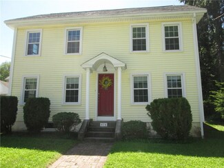 874 Lower River Rd, Lincoln, RI 02865