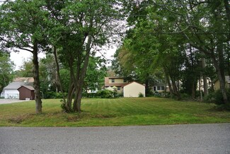 611 E Cape May Ave, Ocean Gate, NJ 08740