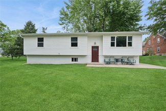 1805 4th Ave, South Amana, IA 52334