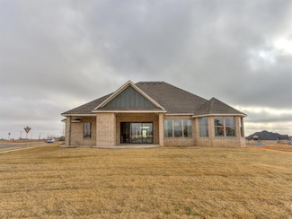4601 Mustang Park Blvd, Mustang, OK 73064