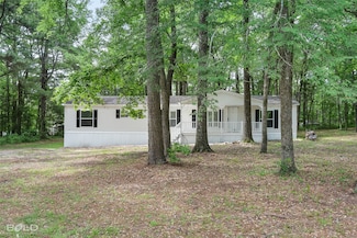 8273 Godfrey Rd, Shreveport, LA 71129