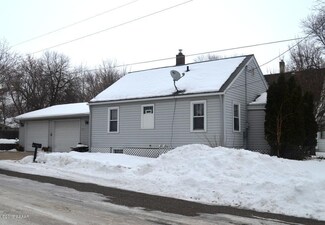 400 E Broadway St, Starbuck, MN 56381