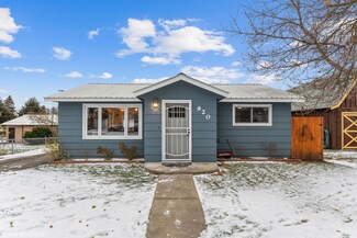 920 12th St W, Columbia Falls, MT 59912