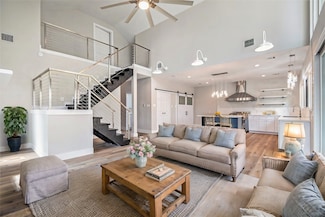 50 Hunters Creek Dr, Huntsville, TX 77340