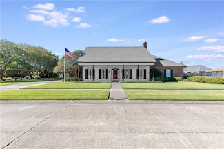1869 2nd St, Lutcher, LA 70071