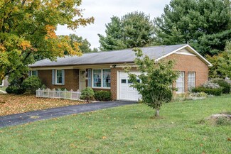 103 Idlewood Blvd, Staunton, VA 24401