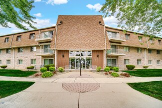 3240 N Manor Dr Unit 225, Lansing, IL 60438