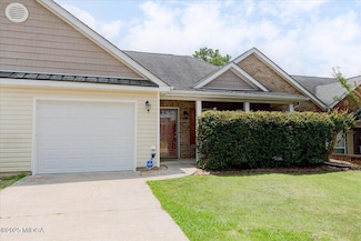104 Yearwood Dr, Macon, GA 31206