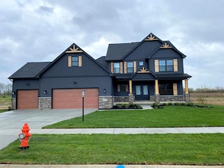 2321 Redwood Ln, Chesterton, IN 46304