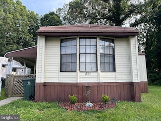 320 Kentucky Ave, Monroe Township, NJ 08094