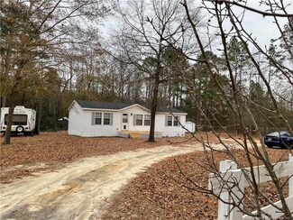 8227 Innisbrook Ct, Parkton, NC 28371