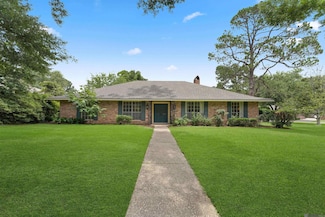 5977 Hyacinth Ave, Baton Rouge, LA 70808