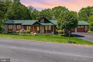 771 Hillcrest Dr, Newport, PA 17074