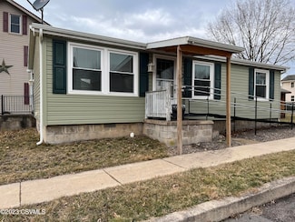 15 Nassau St, Danville, PA 17821