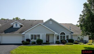 509 Crystal Cir, Mankato, MN 56001
