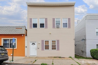 440 Bruck Ave, Perth Amboy, NJ 08861