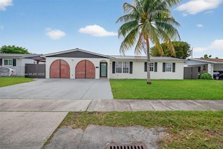 11930 SW 199th St, Miami, FL 33177