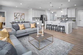 6725 Citory Way Unit 206, Moseley, VA 23120
