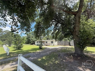 99 Conifer Dr, Guyton, GA 31312