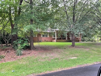 455 N Willow St, Angier, NC 27501