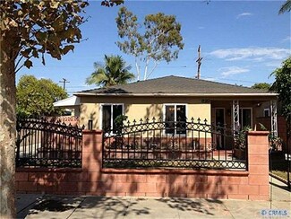 1215 Maple St, Santa Ana, CA 92707
