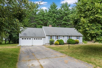 40 Caswell Dr, Greenland, NH 03840