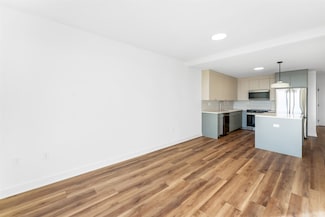 873 Communipaw Ave Unit 413, Jersey City, NJ 07304