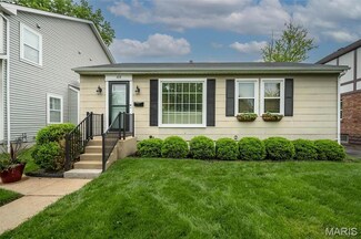 468 Longfellow Ave, Saint Louis, MO 63122