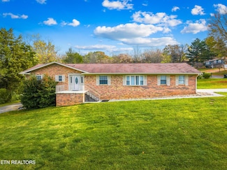 1100 Clarence Ln, Morristown, TN 37814