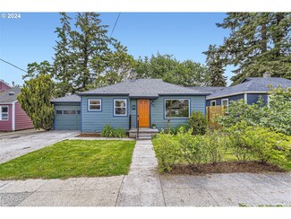 8526 NE Hassalo St, Portland, OR 97220