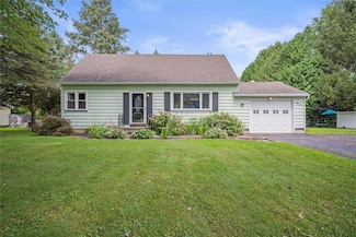 54 Harvey Ln, Spencerport, NY 14559