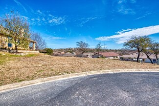 2005 N Cordoba Ave Unit 37, Kerrville, TX 78028