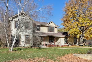 9740 W Huntington Dr, Mequon, WI 53097