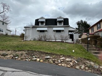 5533-35 4th Ave, Altoona, PA 16602
