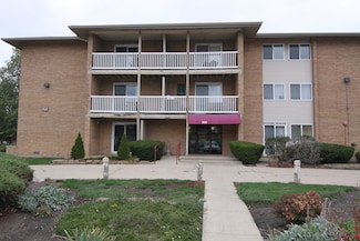 960 Beau Dr Unit 109, Des Plaines, IL 60016